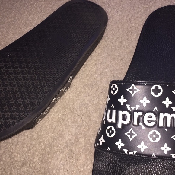 supreme slides - Picture 3 of 4